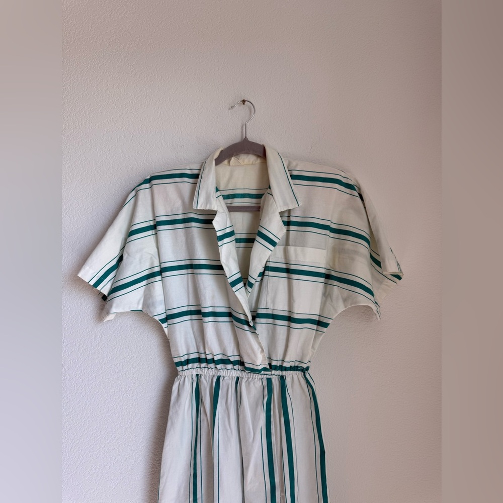 Vintage Midi Dress with Tie Front and Dolman Sleeves - Picture 2 of 14
